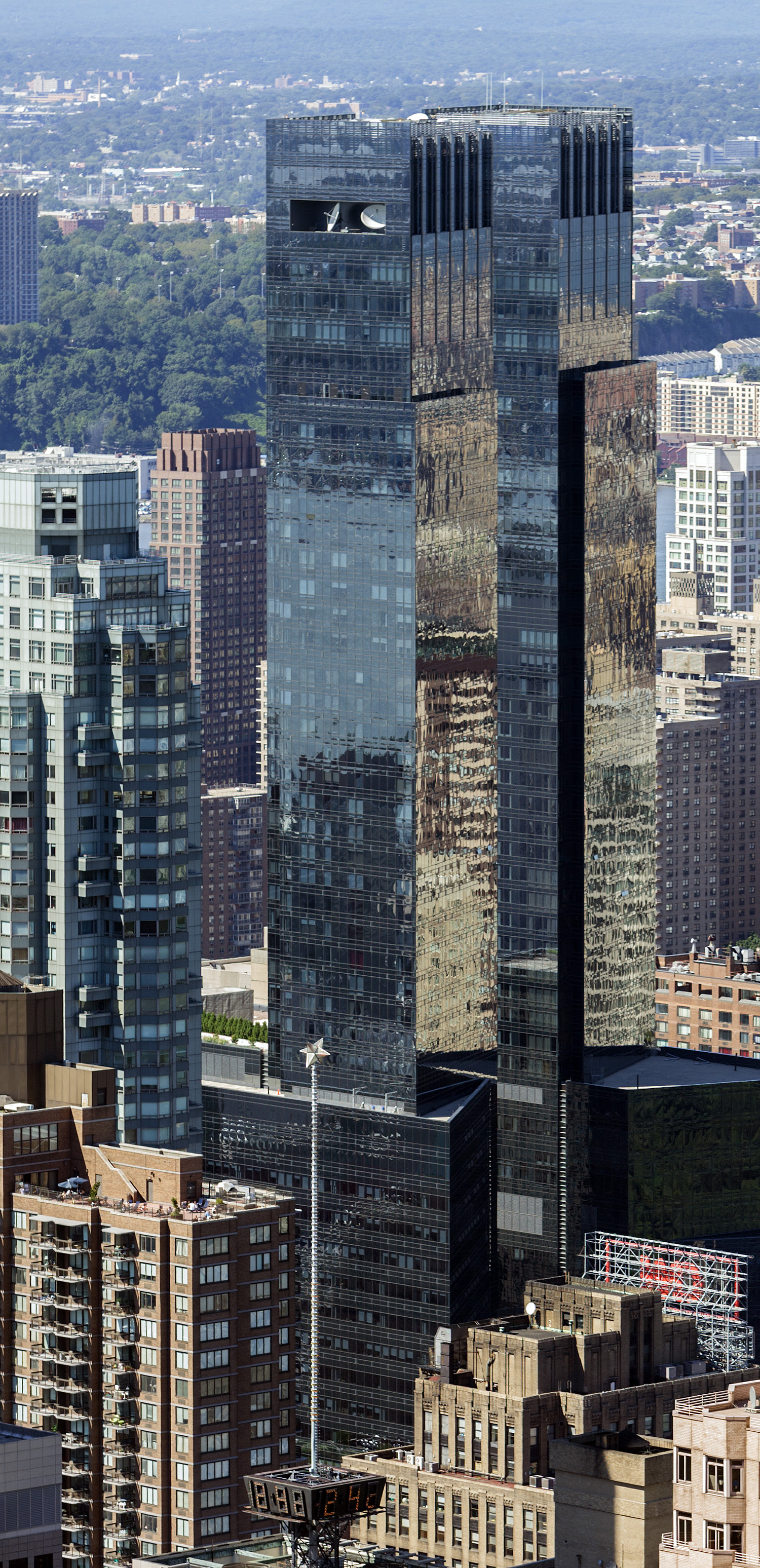 Deutsche Bank Center South Tower, New York City - View from Top of the Rock. © Mathias Beinling